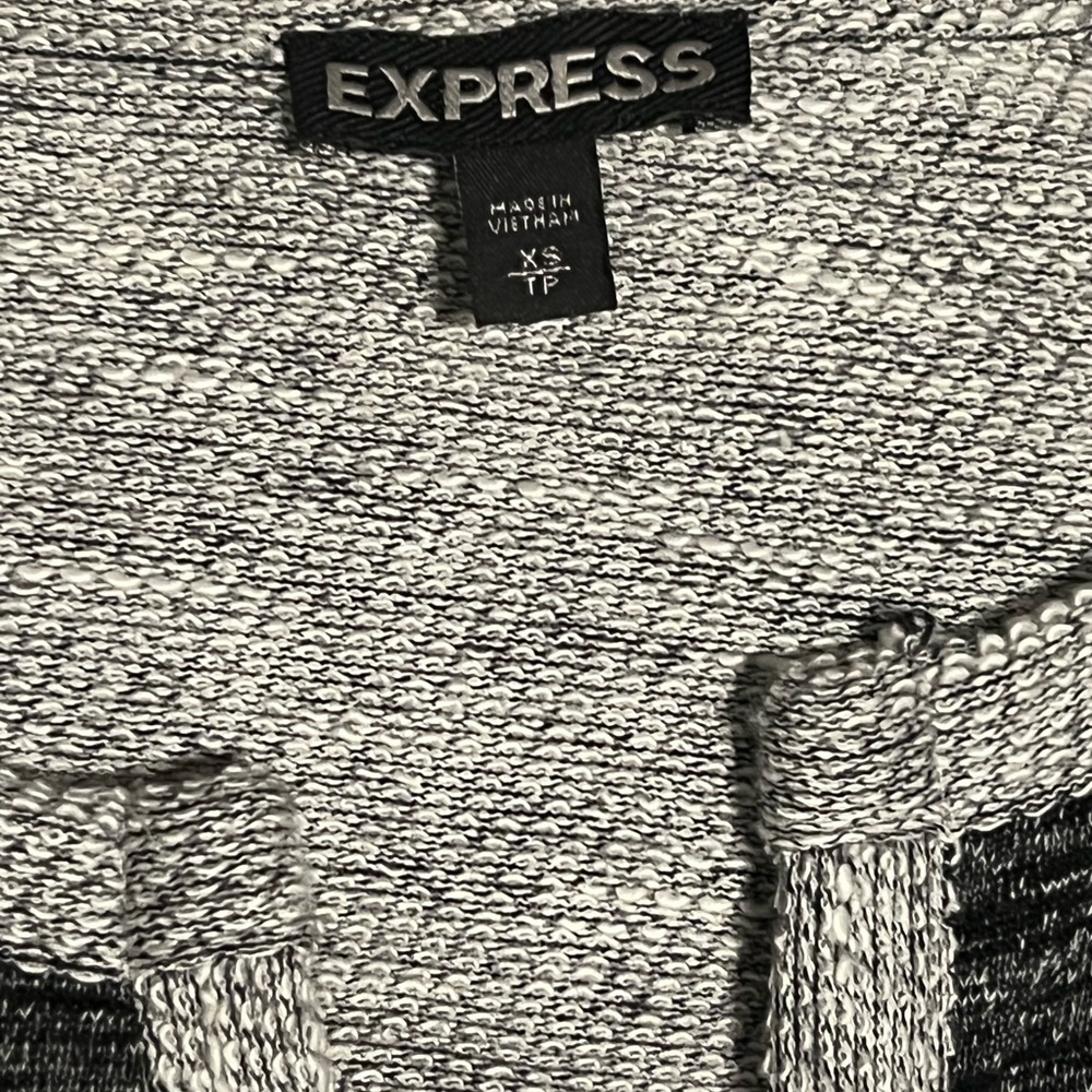 Express Comfortable Cropped Jacket - image 3